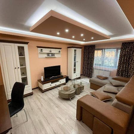 Apartamento Apartament Luxury Gura Humorului Exterior foto
